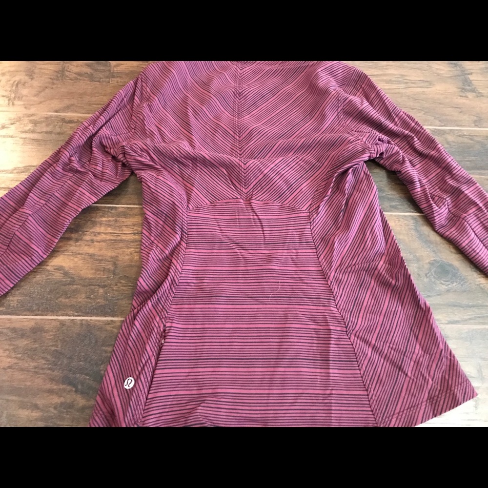 Soft maroon lululemon long sleeve top